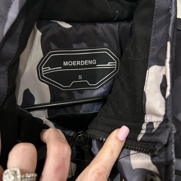 Men's Small Waterproof Ski Jacket Snowboarding Warm Mountain Snow Coat - Picture 2 of 5